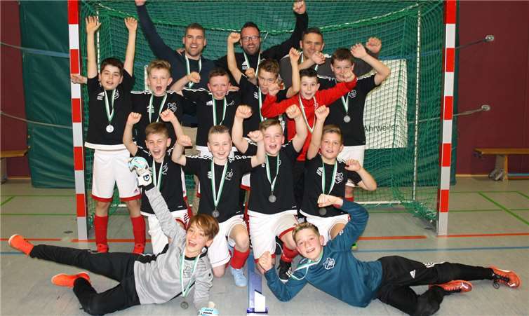 Sieger des E-Jugend-Cups sind nicht nur die Sportfreunde Eisbachtal, sondern auch alle Familien, die von der Unterstützung der KinderKrebshilfe profitieren. Foto: privat