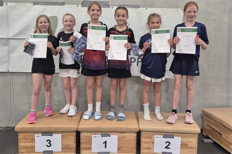 Siegerehrung Doppel U11 - Rheinland-Meisterschaft