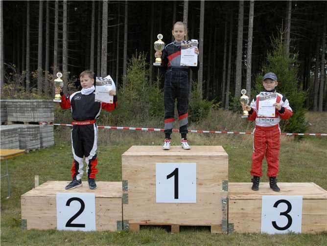 Siegerehrung K2 mit Florian Rauhe auf Platz drei.