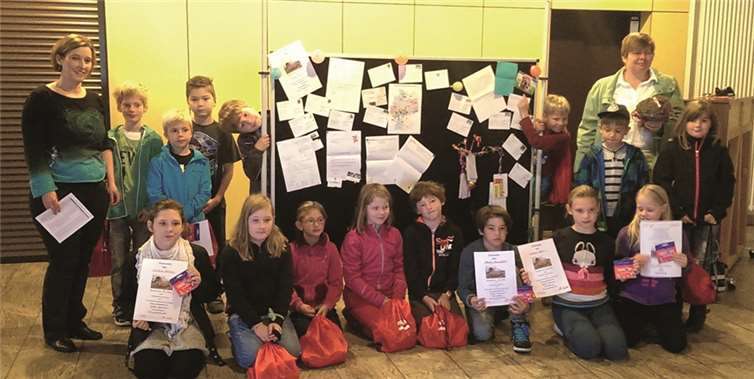 Siegerehrung des Luftballonwettbewerbs.Privat