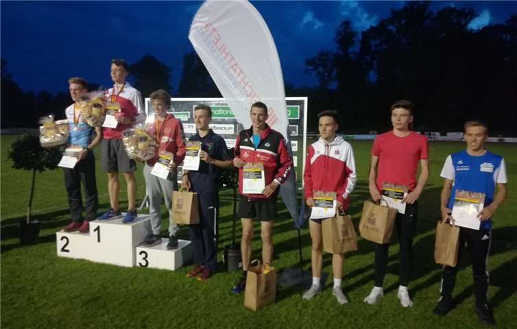Siegerehrung im Schönbuchstadion in Pliezhausen. Privat