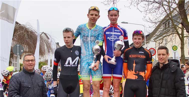 Siegerehrungen durften natürlich nicht fehlen.KG