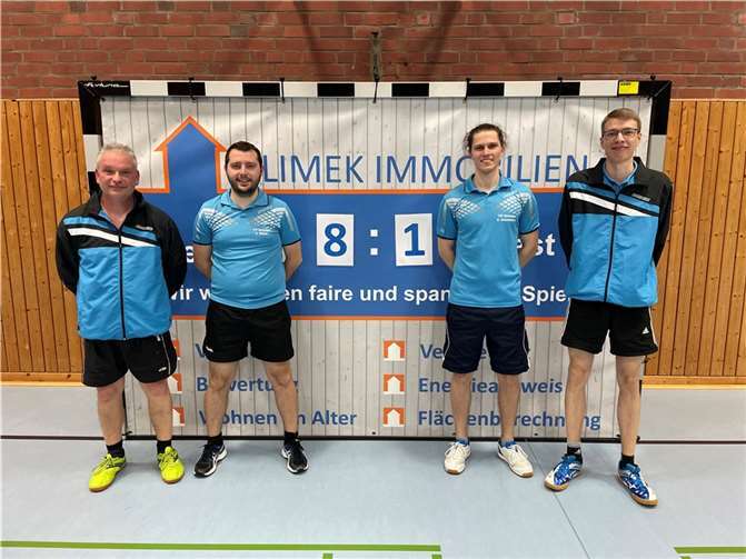 Siegerfoto der ersten Mannschaft: v.li. Guido Lenz, Kevin Müller, Daniel Jacquemien und Tobias Dörr. Foto: privat