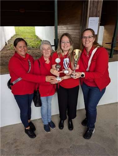 Siegerteam v.l.n.r.: Sandra Claar, Regina Monreal, Nina Pütz, Tina Müllenbach.  Fotos: privat