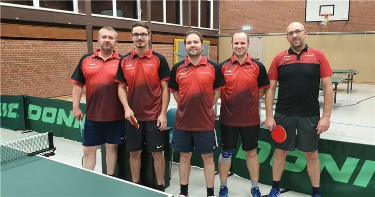 Siegreich im Spiel gegen Ahrweiler IV. v.l.n.r.: Tom Krautscheid, Christian Conrady, René Tannert, Jürgen Retzmann und Jürgen Schäfer. Foto: privat