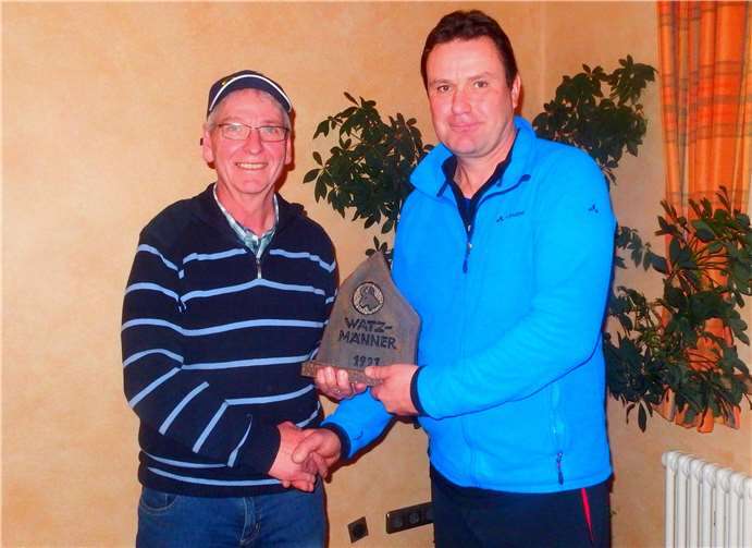 Siggi Nelles (re.) ist Wanderkönig.Foto: privat