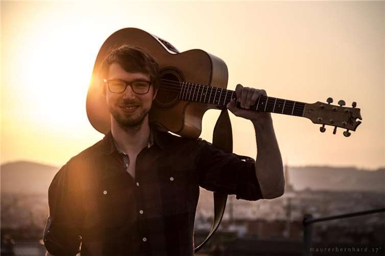 Feine Kultur im Ahrtal: „Zieh los“  Simon Wahl.  Foto: Bernhard Maurer