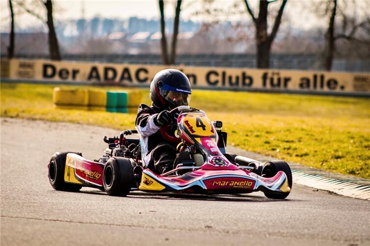 Simone Busch im Kart.