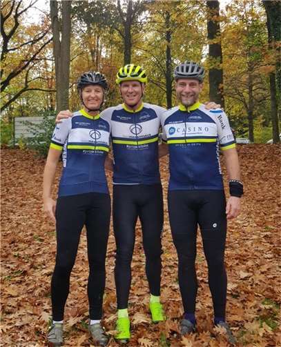 Simone Neher, Fergus Neher und Thorsten Weingart. Foto: privat