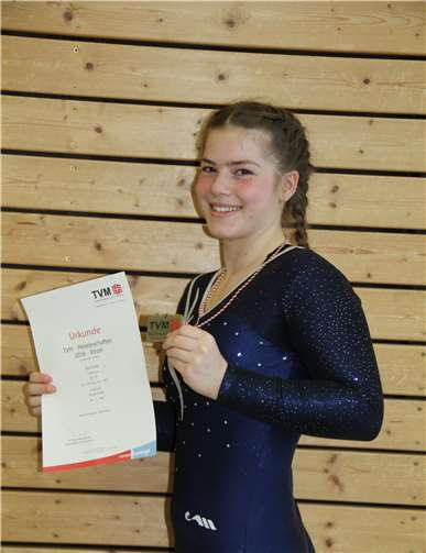 Sina Fuchs, Bronze mit 66,70 Punkten von 19 Turnerinnen.