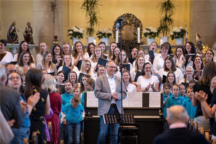 Singen verbindet – Ein Nachmittag voller Klang, Freude und Erinnerung. Fotos: Bastian Spurzem