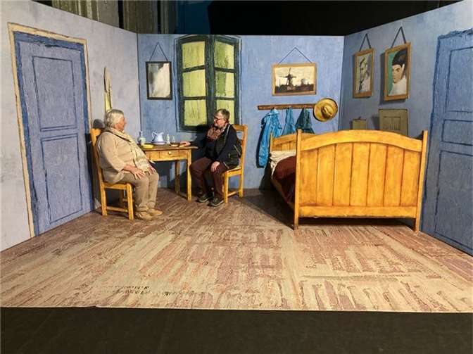 Reisen ohne Koffer: Van Gogh alive bot Kunsterlebnis der besonderen Art Sinnlich-medial präsentiert die Schau van Goghs Werke.