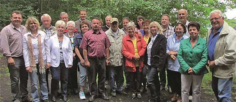 Sinzig. Zum diesjährigen Sommer-Grillfest der FWG Sinzig trafen sich die Mitglieder und Freunde an der Heidehütte Löhndorf und verbrachten trotz einer kurzen Regenschauer einen gemütlichen und geselligen Nachmittag miteinander. Nach den Begrüßungsworten von Alexander Albrecht (1. Vorsitzender) und Friedhelm Münch (Fraktionsvorsitzender) wurde neben dem Verzehr von leckeren Speisen und Getränken das Zusammensein für rege Gespräche und Gedankenaustausch genutzt.privatPressemitteilung Freie Wählergruppe Bürgerliste Sinzig e.V.