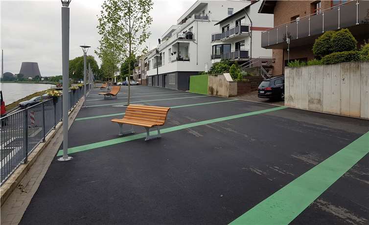 So präsentiert sich dieRheinuferstraße nach den Umbaumaßnahmen.
