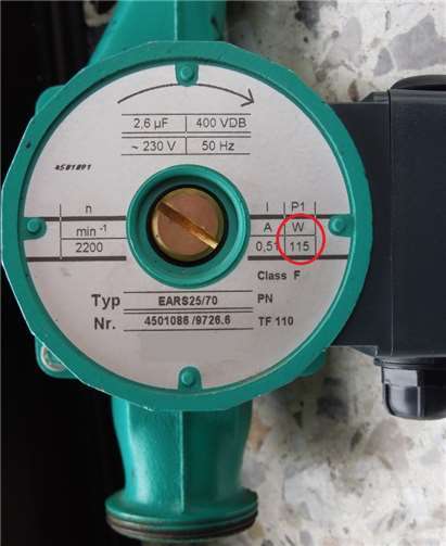 So sieht eine alte ineffiziente Heizungsumwälzpumpe aus.Foto: Verbraucherzentrale Rheinland-Pfalz