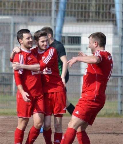 So wie hier in Bendorf, würden die Akteure des TuS Kettig auch gerne bei ihren Spielen in Höhr-Grenzhausen und in Immendorf feiern. -TH-