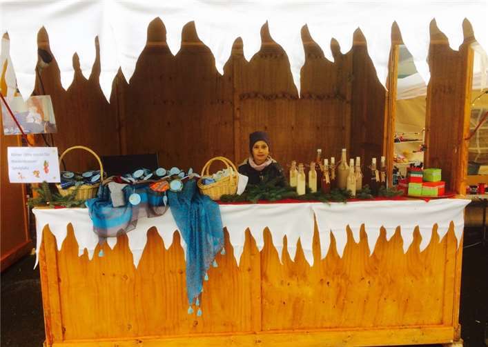 Socken und Liköre gab es hier zu kaufen.