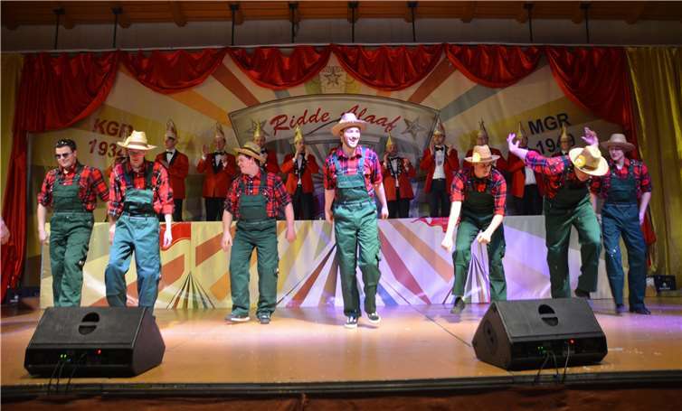 Solche Männer braucht das Land! The Elastics Rieden gaben Vollgas