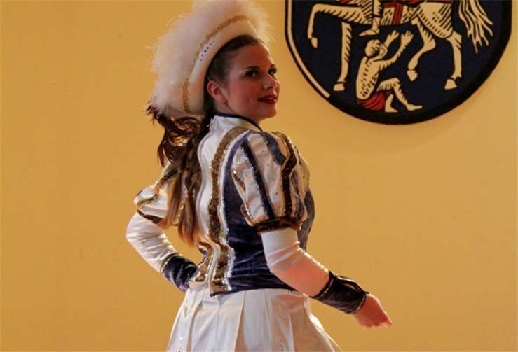 Solo-Mariechen Julia Schmidt.