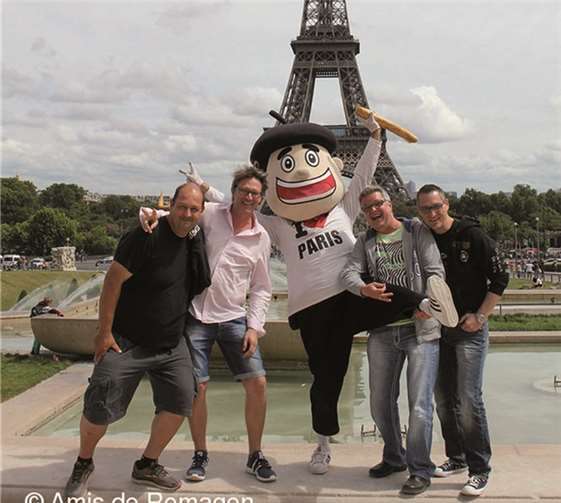 Sonntags wurde dann erst einmal Paris rund um den Eiffelturm unsicher gemacht.privat