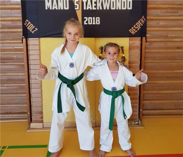 Sophia und Eva Schott.Foto: privat