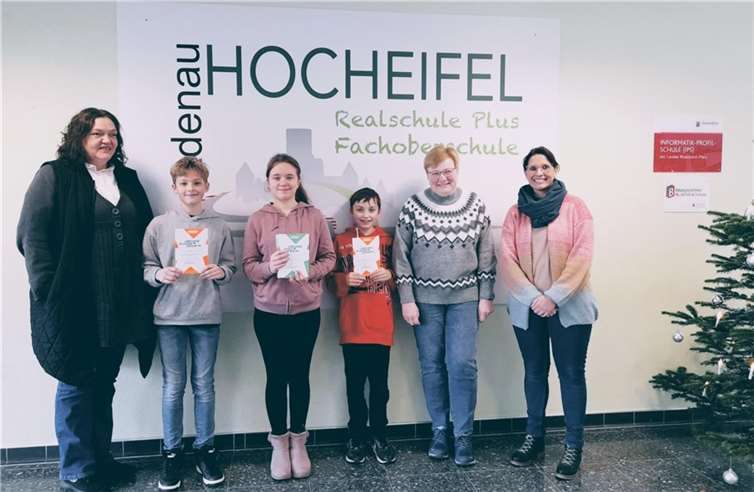 Sophie Kettenbach gewann den Schulentscheid an der Hocheifel Realschule plus mit Fachoberschule Adenau.  Foto: privat