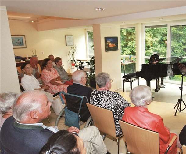 Sopranistin Yulia Parnes engagieren sich für hospizliches Denken.privat