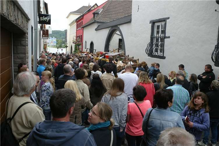 Sowas hat Bad Breisig noch nicht erlebt.