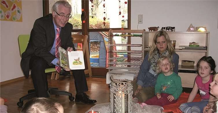 Sowohl Bürgermeister als auch Kinder hatten Spaß am Vorlesetag.privat