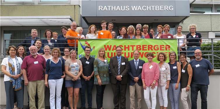 Sozialraumkonferenz: Rund 40 Teilnehmer im Austausch rund um Fragen zu Jugend und Familie in Wachtberg. Gemeinde Wachtberg/mm