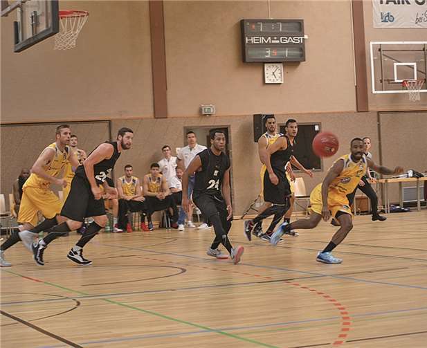 Spannend und hart umkämpft war die Partie Braunschweig gegen Bayreuth. wite