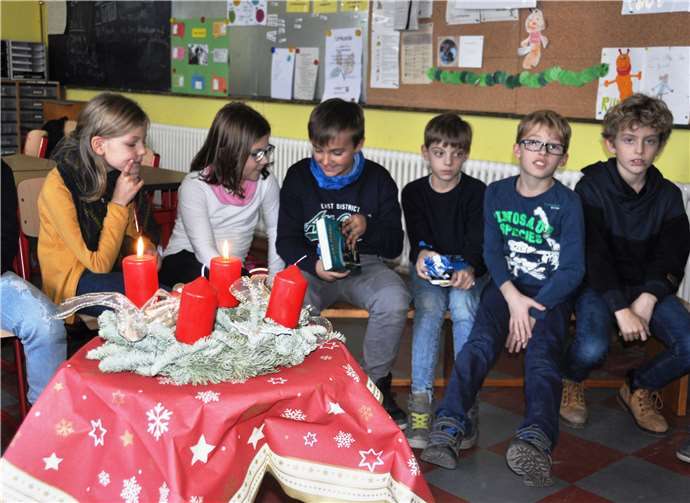 Spannende Blicke was wohl im Kalender war.