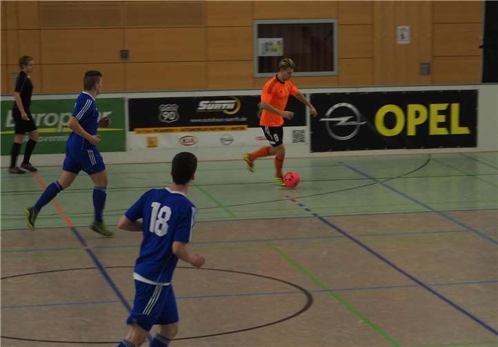 Spannende Spiele erwarten die Zuschauer beim 6. Offenen Verbandsgemeinde Fußball-Turnier 2018 in der Kreissporthalle in Obermendig. VG Mendig