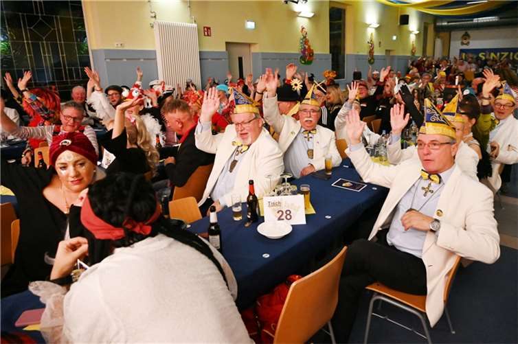 Spaß bei der Traditionssitzung.