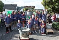 Oktoberfest und Trachtenumzug in Insul mit Musik und viel Gaudi