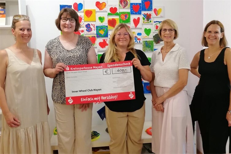 Spendenübergabe des Inner Wheel Club Mayen