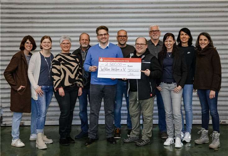 Spendenübergabe des Westerburger Chors LiChörchen.  Foto: privat