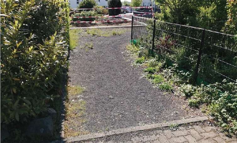 Sperrung des Fußweges am Van-Beethoven-Weg.Foto: Stadt Mayen