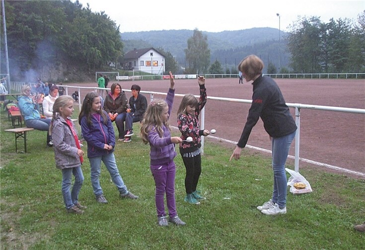 Spiele und Spaß standen beim Grillfest des Ju Jutsu Clubs Tanaka im Vordergrund. privat