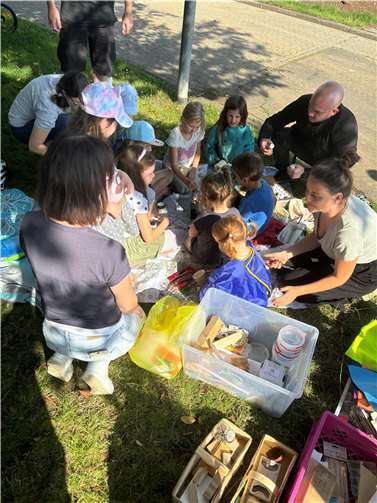 Spielen, Erkunden und Basteln standen beim Ferienangebot der Kita-Sozialarbeit der Verbandsgemeinde Mendig und der Kita St. Nikolaus Mendig ganz hoch im Kurs.  Foto: Kita-Sozialarbeit