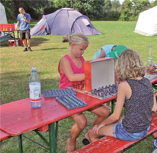 Spielen gehörte auch zum umfangreichen Programm während der Ferienwochen im Freizeitpark.