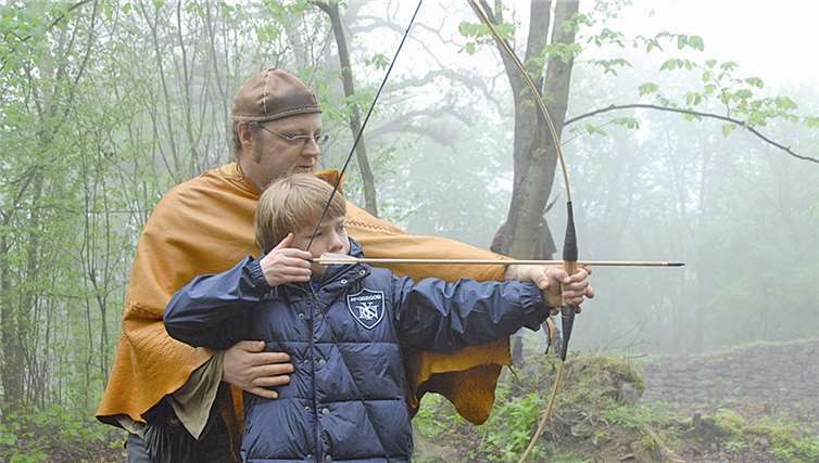 Spielenachmittag auf Burg Olbrück.Jutta Dietz, FV Burg Olbrück