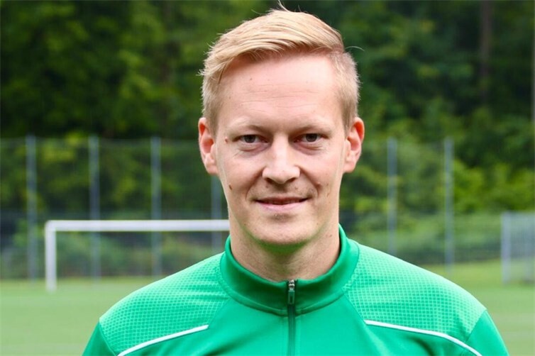 Spielertrainer David Schmitz brachte die Fortuna vom Punkt aus in Führung.