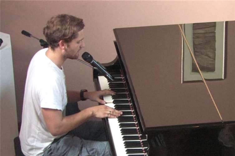 Spielt am 10. April in der Ahrweiler Synagoge: Christoph Rieger. privat