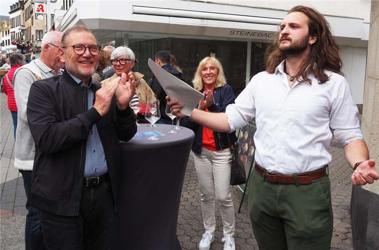 Spitzen Rezitation von Schauspieler Jakob Fecht.