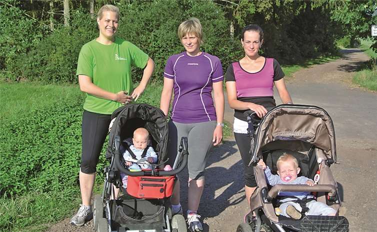 Sport für Mutter in Kind bei „superMAMAfitness“.privat