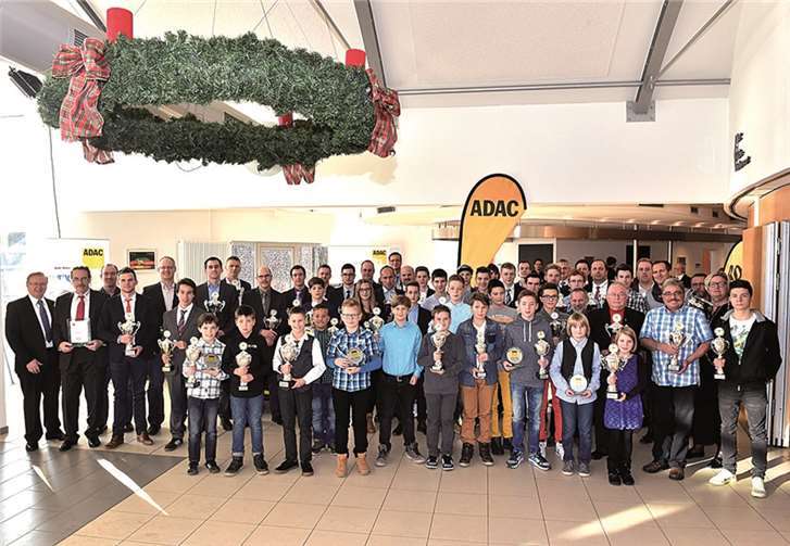 Sportlerehrung 2014: Gruppenbild vom Treffen in Ochtendung. privat