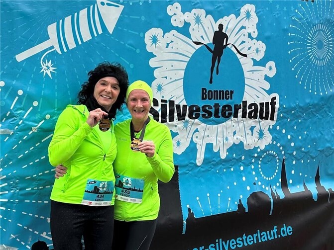 Sportlich beendet haben das Jahr Sonja Nannen (links) und Peggy Stüber vom VfL Waldbreitbach.  Foto: Peggy Stüber