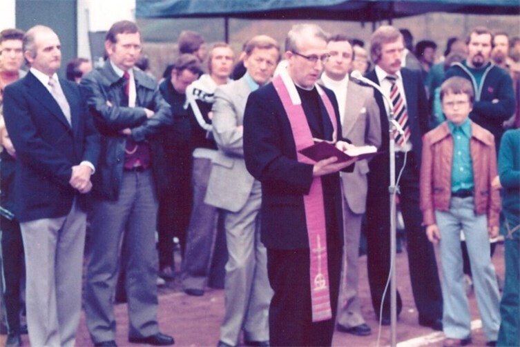 Sportplatzeinweihung 1977