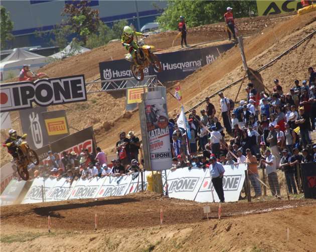 Sprünge von rund drei Metern Höhe und 50 Metern Länge sind keine Seltenheit.